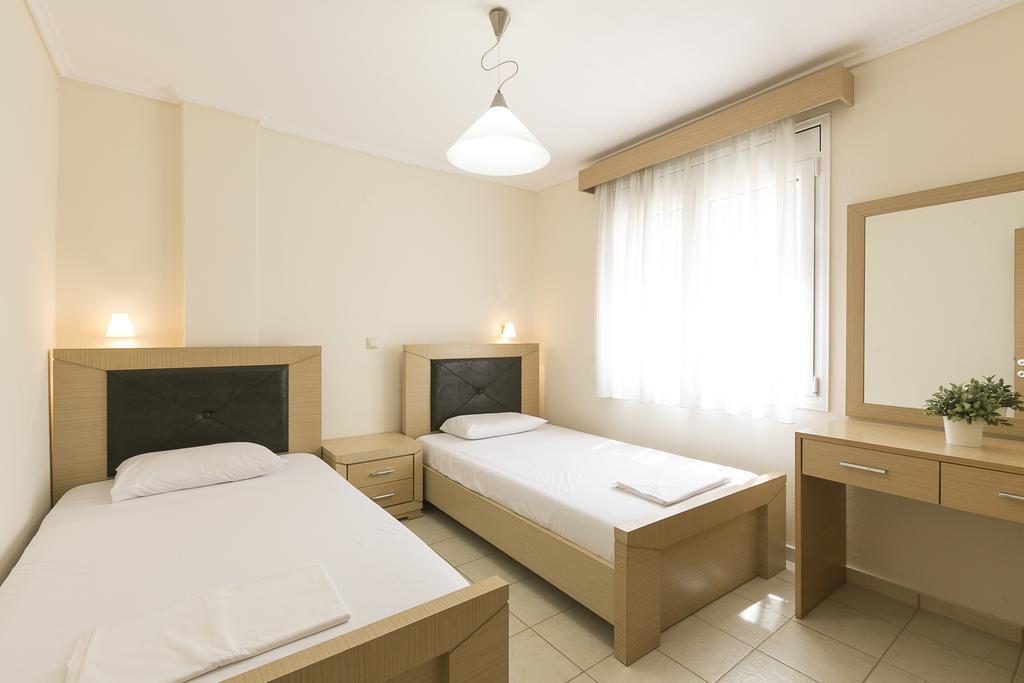 Olive Tree Apartments Fourka Bagian luar foto