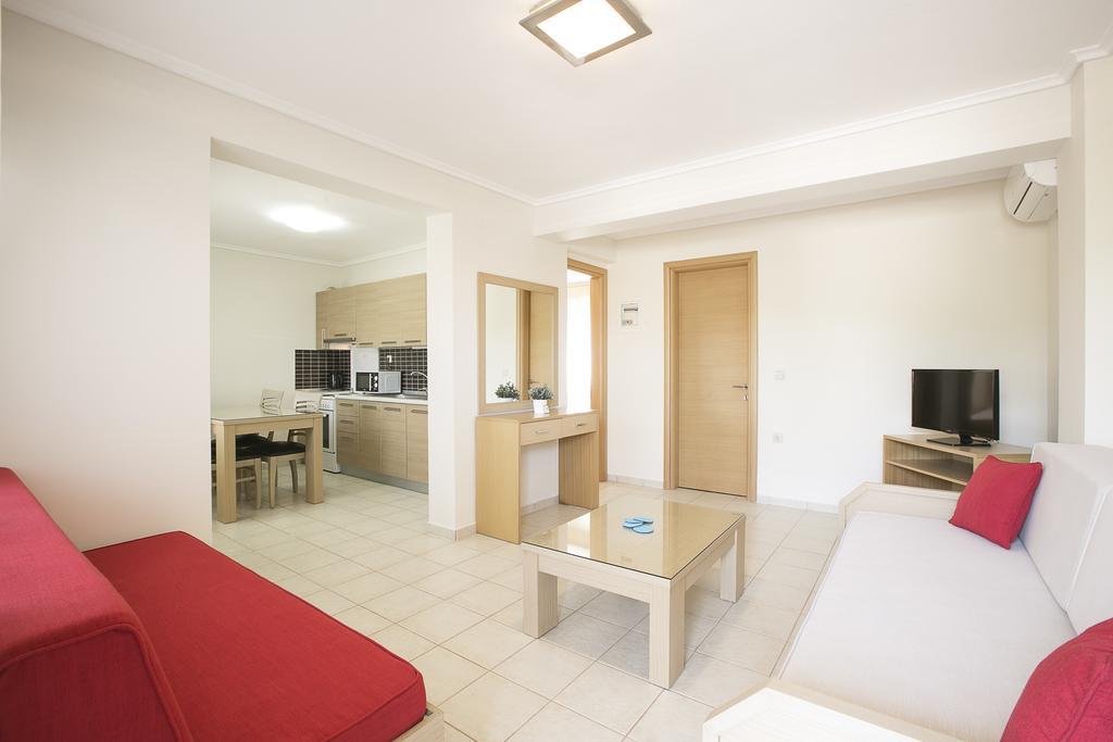 Olive Tree Apartments Fourka Bagian luar foto