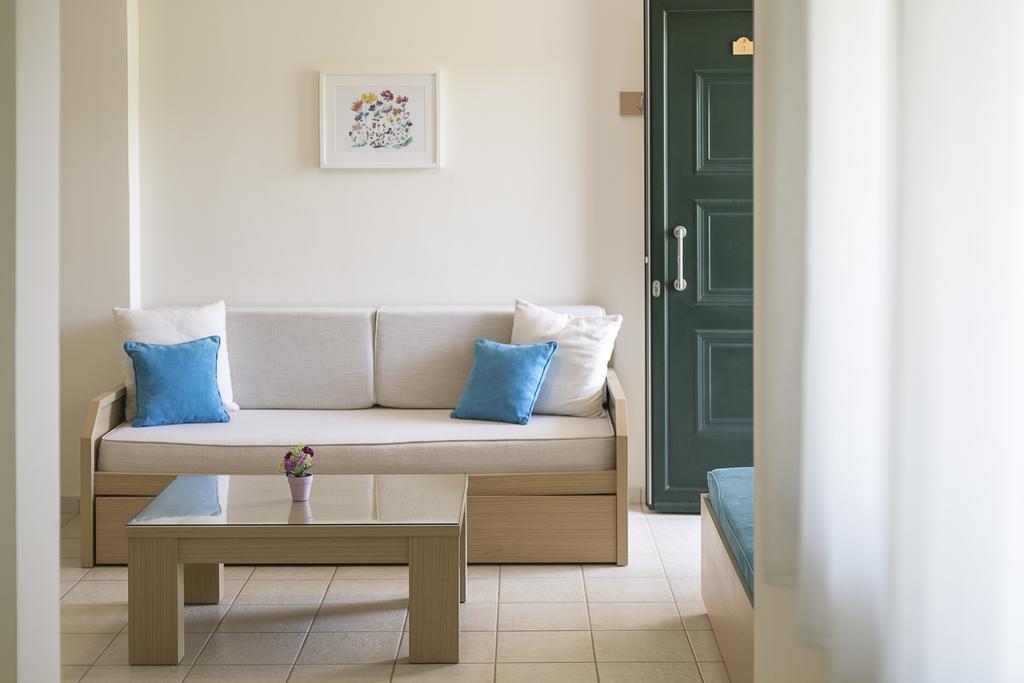 Olive Tree Apartments Fourka Bagian luar foto