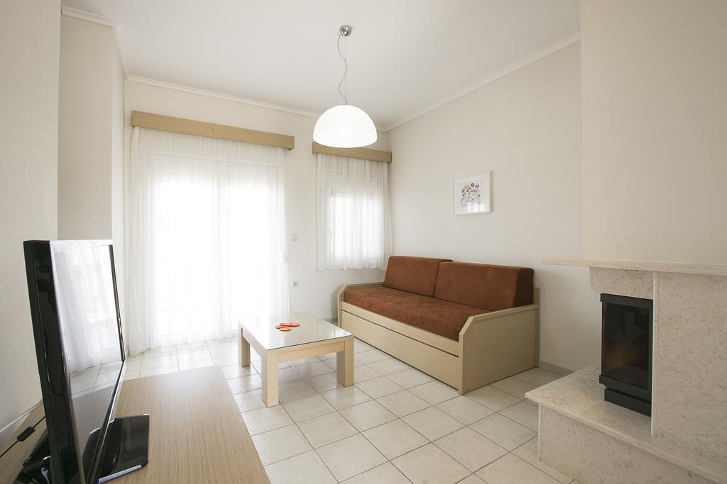 Olive Tree Apartments Fourka Bagian luar foto
